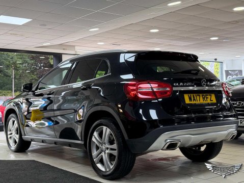 Mercedes-Benz GLA 2.1 GLA220d Sport (Premium) 7G-DCT 4MATIC Euro 6 (s/s) 5dr 38