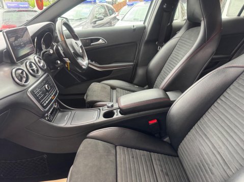 Mercedes-Benz GLA 2.1 GLA220d AMG Line (Premium) 7G-DCT 4MATIC Euro 6 (s/s) 5dr 30