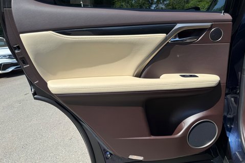 Lexus RX 450H LUXURY - PANORAMIC SUNROOF - RARE COLOUR COMBO 31