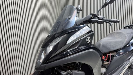 Yamaha Tricity 125 2016 ONLY 10K SPARES OR REPAIR 3 WHEELER 125CC RIDE ON A CBT 12