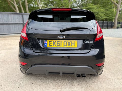 Ford Fiesta 1.6 Fiesta Metal 3dr 24