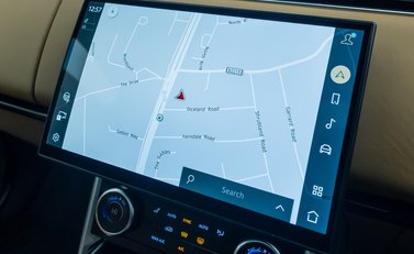 Land Rover Range Rover P440e AUTOBIOGRAPHY LWB 26