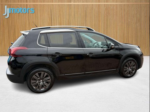 Peugeot 2008 1.2 PureTech Allure Premium SUV 5dr Petrol Manual Euro 6 (s/s) (82 ps) 17