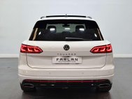 Volkswagen Touareg 3.0 TDI V6 Black Edition SUV 5dr Diesel Tiptronic 4Motion Euro 6 (s/s) (286 20