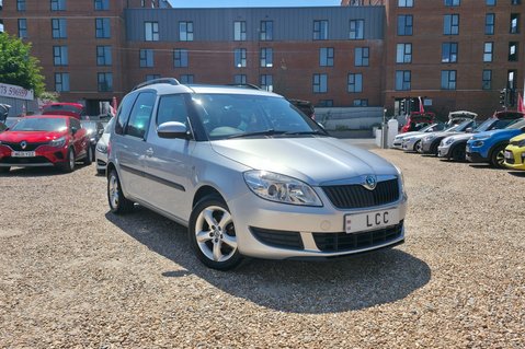Skoda Roomster SE PLUS.7 SERVICES..IDEAL FOR DOGS, WHEELCHAIR.SUNROOF..LAST OWNER 7 YEARS 1