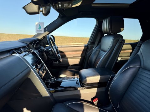 Land Rover Discovery TD6 HSE LUXURY 35
