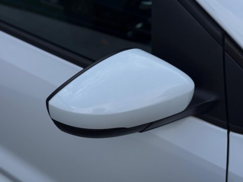 Volkswagen Polo 1.0 TSI BlueMotion Tech R-Line Euro 6 (s/s) 3dr 23