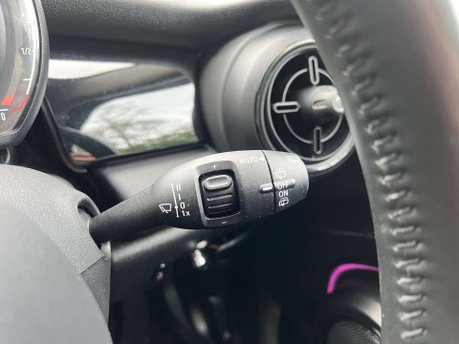 Mini Hatch 1.5 Cooper Classic 5dr 26