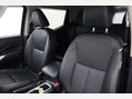 Nissan Navara 2.3 Navara Tekna dCi Auto 4WD 5dr 38