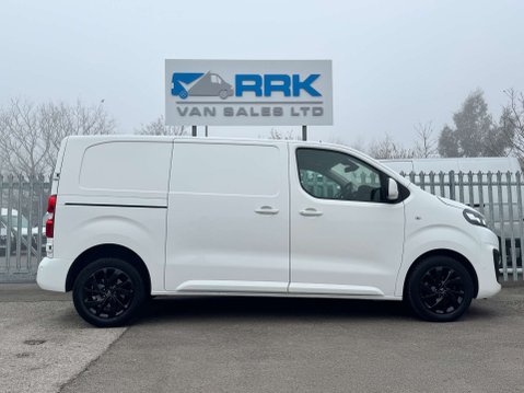 Citroen Dispatch 2.0 Dispatch 1400 Driver Professional Blue HDi S/S 18