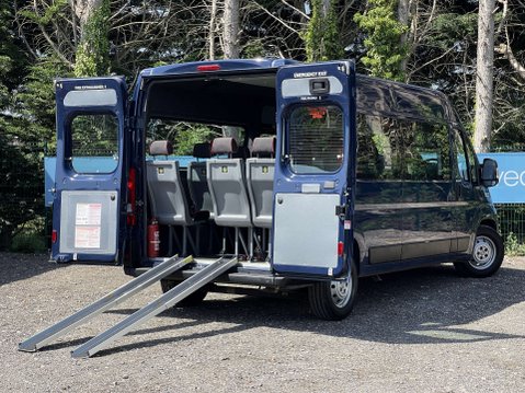 Peugeot Boxer L3H2 17-Seat Lightweight Non-D1 minibus with A/C, Cruise, Nav, Sensors, Tel 2