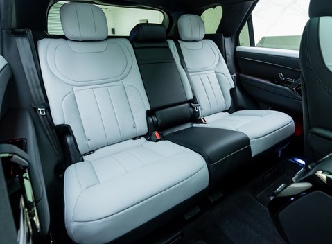 Land Rover Range Rover Sport P400 Autobiography 14