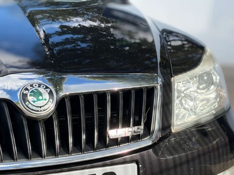 Skoda Octavia 2.0 Octavia vRS TDI CR Semi-Auto 5dr 7