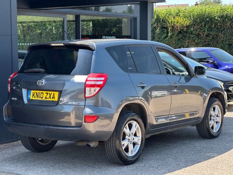 Toyota Rav4 2.2 RAV4 XT-R D-4D 4WD 5dr 6