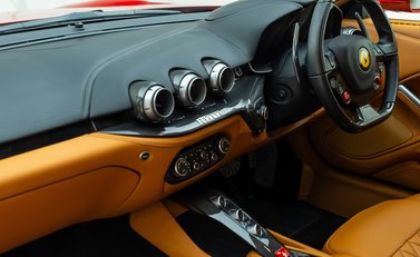 Ferrari F12 Berlinetta 17