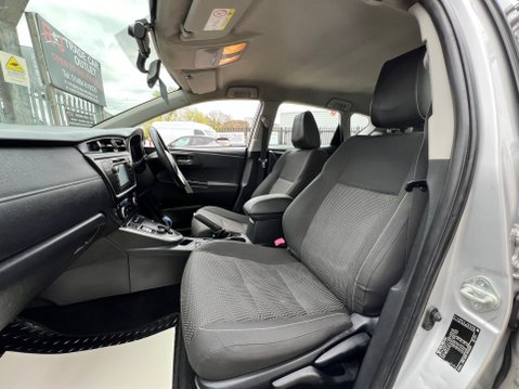 Toyota Auris ICON VVT-I 51
