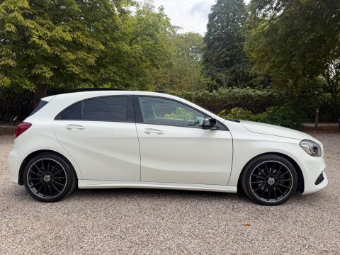 Mercedes-Benz A Class 2.1 A200d AMG Line (Premium Plus) 7G-DCT Euro 6 (s/s) 5dr 10