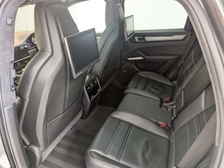 Porsche Cayenne 4.0 Cayenne T S E-Hybrid Auto 4WD 5dr 47