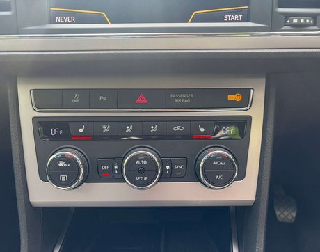SEAT Leon 1.4 Leon Technology Xcellence TSi 5dr 22