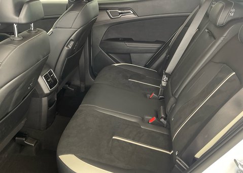 Kia Sportage 1.6 T-GDi HEV GT-Line 12