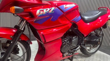 Kawasaki GPZ 1996 28K PROJECT BIKE SPARES OR REPAIR 500CC TWIN 18