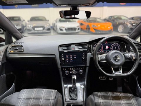 Volkswagen Golf 2.0 TDI BlueMotion Tech GTD Hatchback 5dr Diesel DSG Euro 6 (s/s) (184 ps) 2