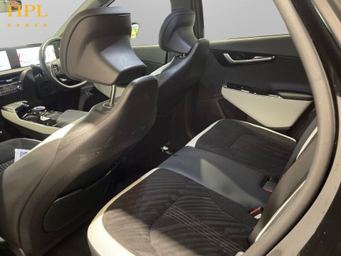Kia EV6 77.4kWh GT-Line Hatchback 5dr Electric Auto (225 bhp) Alloys - Air Con - DA 20