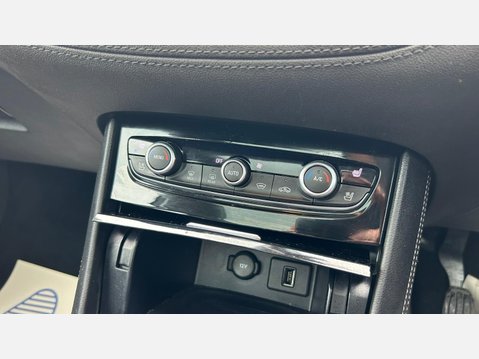 Vauxhall Grandland X 1.2 Turbo Elite Nav Premium Euro 6 (s/s) 5dr 17