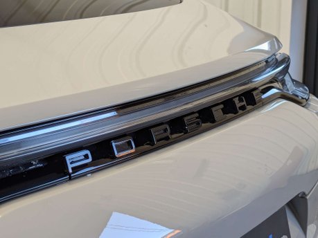 Porsche Panamera 2.9 Panamera 4 E-Hybrid Semi-Auto 4WD 5dr 37