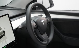Tesla Model Y LONG RANGE AWD White Interior Hard Ware 4 (AI4) GROK AI One Owner VAT Q 12