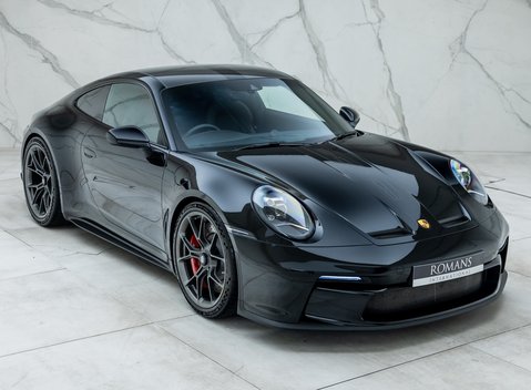 Porsche 911 GT3 TOURING (992) 8