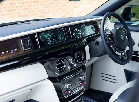 Rolls-Royce Phantom 18