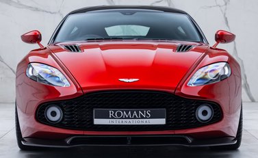 Aston Martin Vanquish Zagato Shooting Brake 4