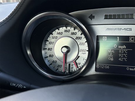 Mercedes-Benz SLS AMG Coupe 55