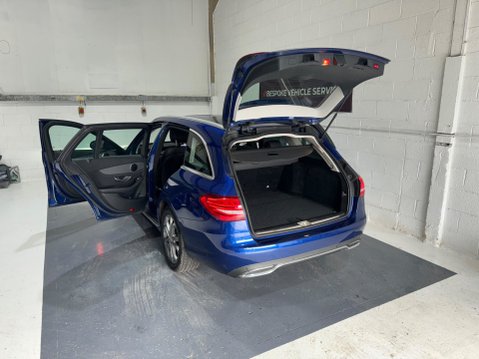 Mercedes-Benz C Class 2.1 C300dh Sport G-Tronic+ Euro 6 (s/s) 5dr 23