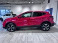Nissan Qashqai 1.3 DIG-T N-Connecta Euro 6 (s/s) 5dr 6