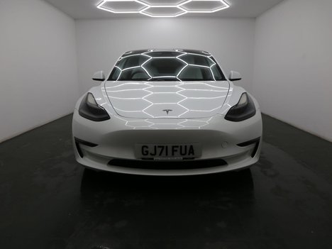 Tesla Model 3 (Dual Motor) Long Range Auto 4WDE 4dr