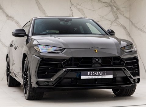 Lamborghini Urus 1