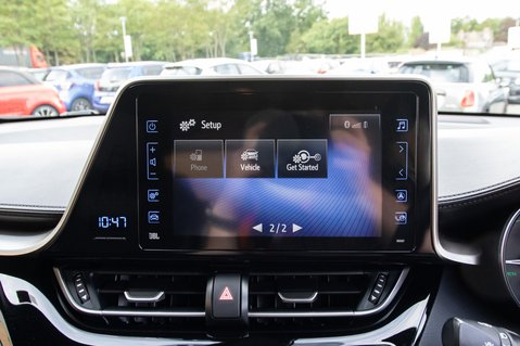 Toyota C-HR LIME EDITION 26