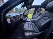 Porsche Macan S PDK 26
