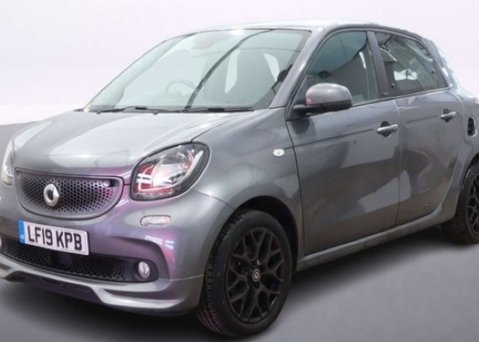 Smart Forfour 0.9T Urbanshadow Hatchback 5dr Petrol Twinamic Euro 6 (s/s) (90 ps) 5
