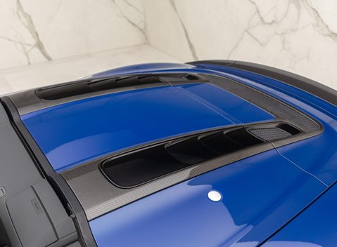 Audi R8 V10 Performance Carbon Black Spyder 29