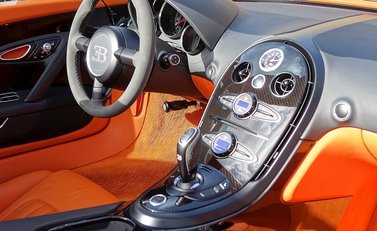 Bugatti Veyron Grand Sport Vitesse 14