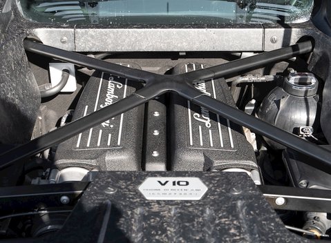 Lamborghini Huracan LP610-4 24