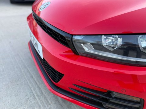 Volkswagen Scirocco 2.0 Scirocco GT BlueMotion Technology TDSi Semi-Auto 3dr 36