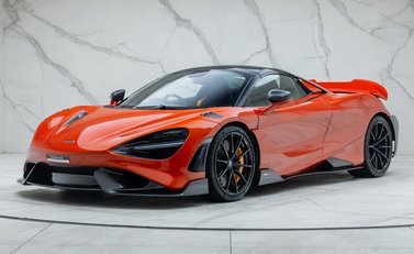 McLaren 765LT Spider 6