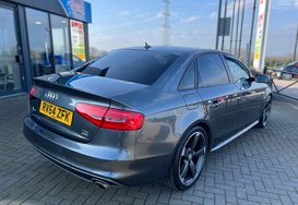 Audi A4 3.0 TDI QUATTRO BLACK EDITION AUTO 7