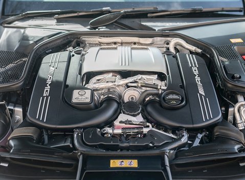 Mercedes-Benz C Class C63 Estate 17