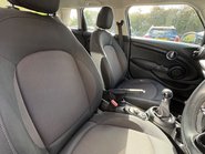 Mini Hatch Cooper 1,5 Petrol Manual Pepper Nav 5 door - APPLE CARPLAY - REAR PARK 4