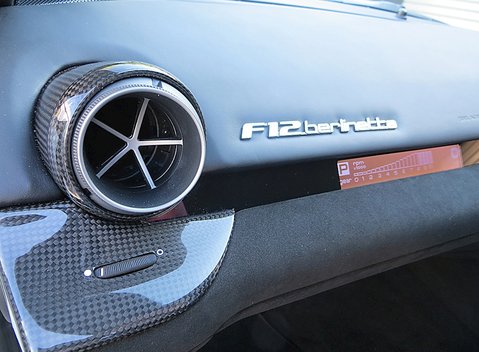 Ferrari F12 Berlinetta 10